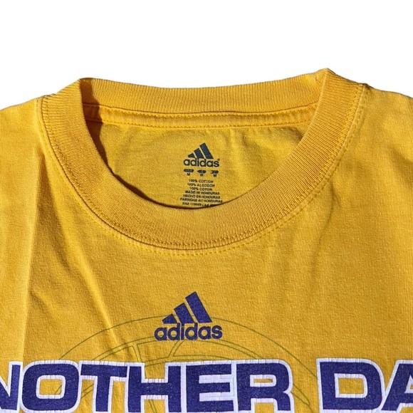 Lakers NBA “Another Day In LA” Adidas Yellow Shirt Sleeve T-shirt Men’s Size Med - Picture 3 of 6